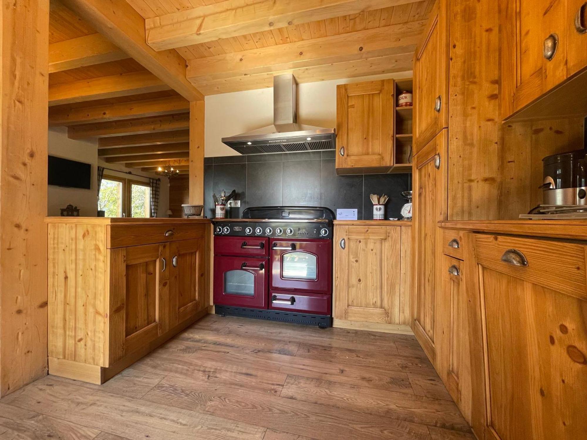 Chalet Savoyard Avec Jardin, Poele A Bois Et Wifi - Fr-1-624-11 Verchaix Exterior foto